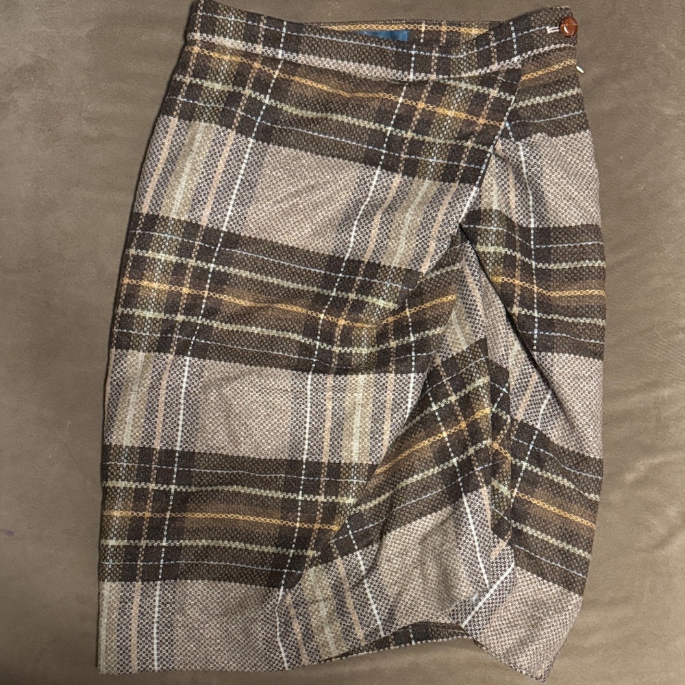 Cartonnier Asymmetrical Plaid Skirt in Brown and Cream